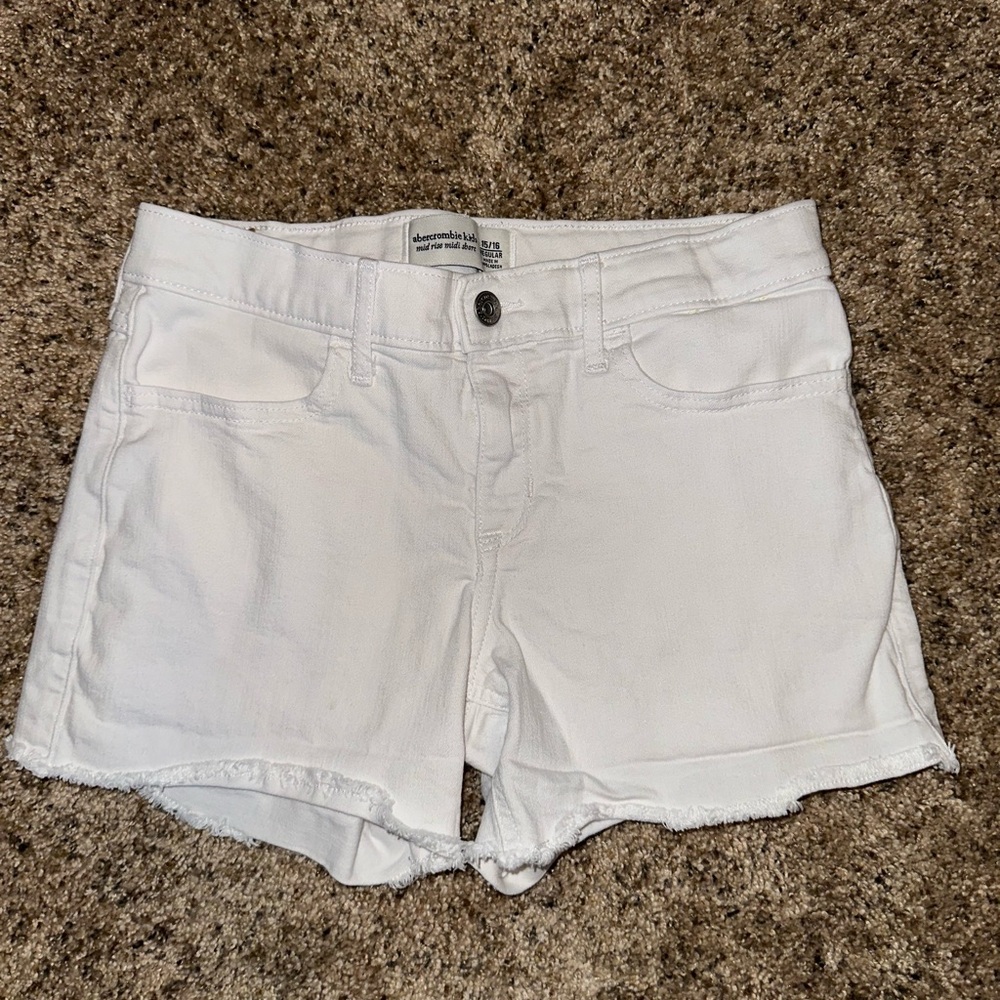 Girls Abercrombie shorts size 15/16